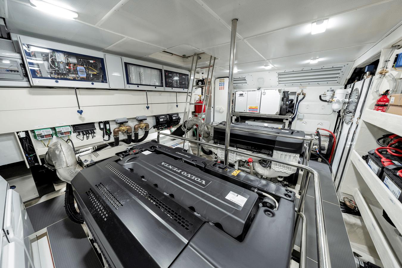 best yacht sales deals NAVETTA 75 - Absolute Yachts