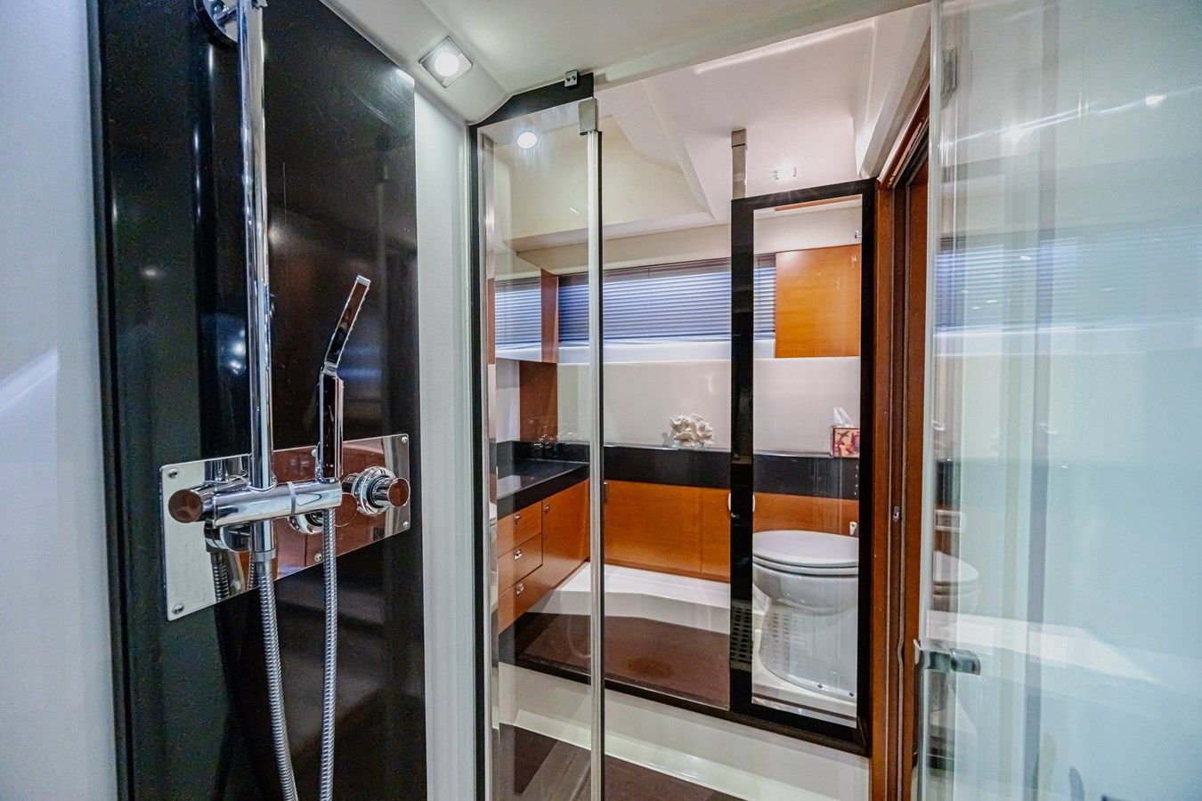 the best price on IRIRU003E313 - PRESTIGE