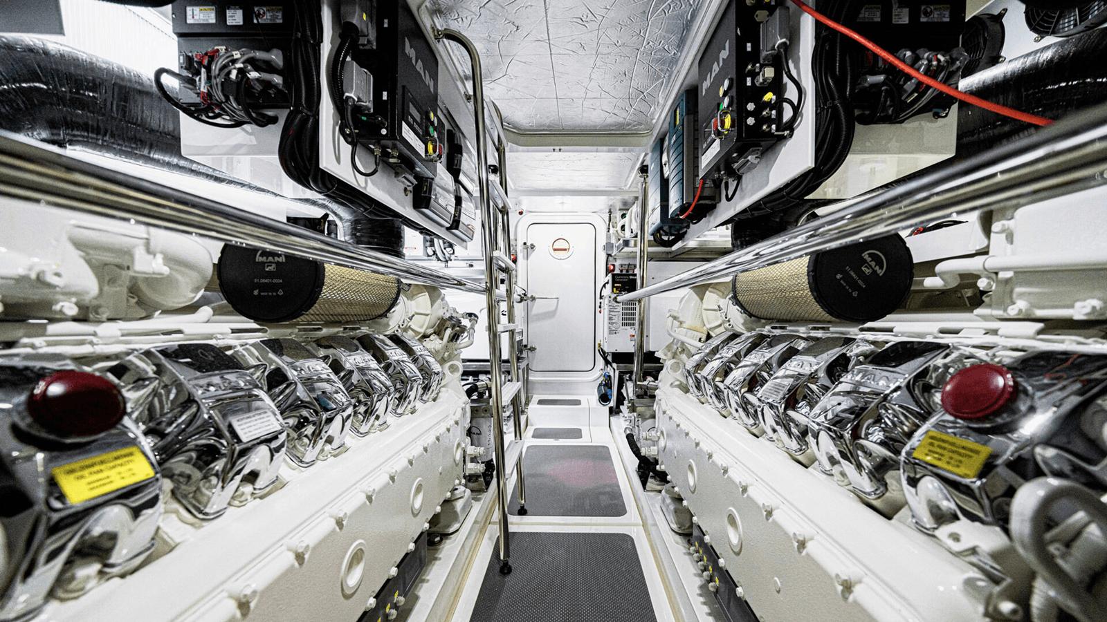 64 SPORTS MOTOR YACHT 64 yacht sale