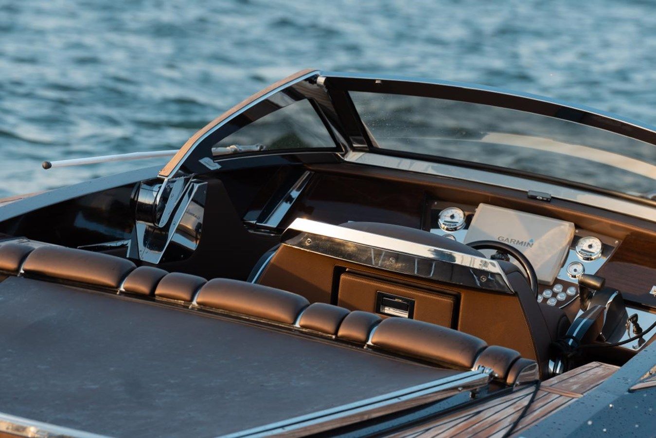 Купить яхту EITSPINDI 7 24 в Shestakov Yacht Sales