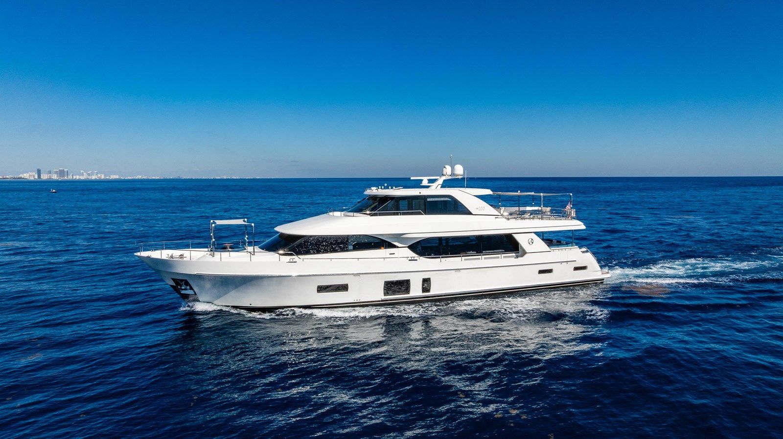 Buy a PALADIN 100 at Shestakov Yacht Sales