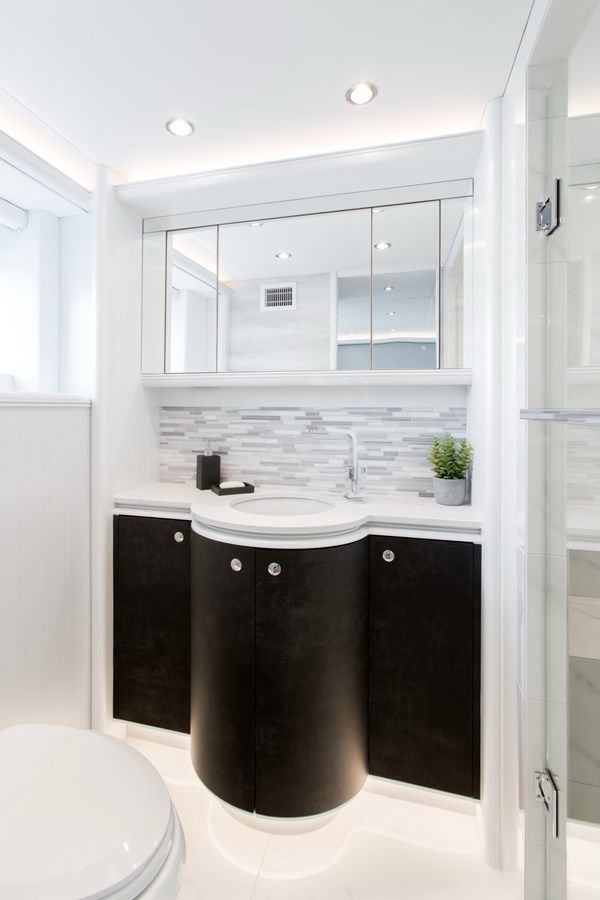 Купить яхту CRESCENT LADY - Crescent Custom Yachts в Shestakov Yacht Sales