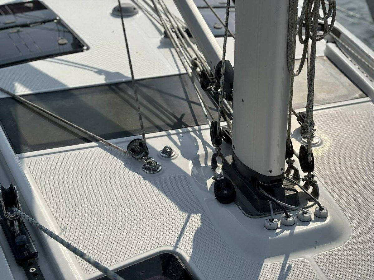 Buy a 2012 Bavaria Vision 46 at Shestakov Yacht Sales