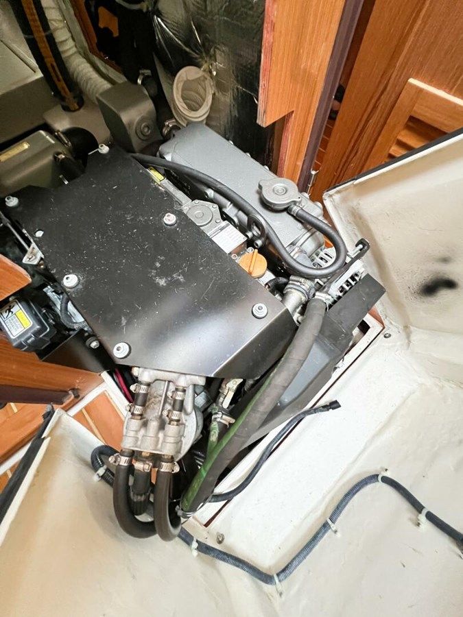 Buy a yacht Chloe Brighid