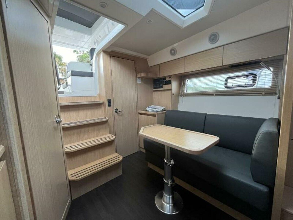 Лучшие предложения покупки яхты 2023 Bavaria SR38 - Stock Boat 38