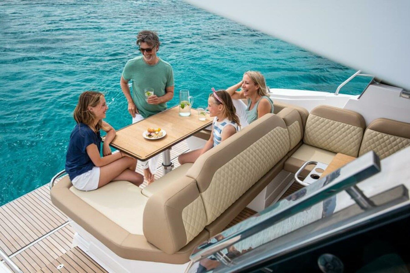 Продажа яхты 2023 Bavaria SR38 - Stock Boat 2023