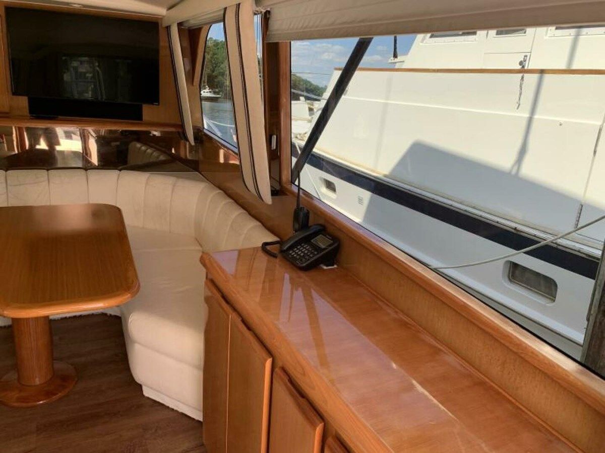 Лучшая цена на Pier Pressure 2000