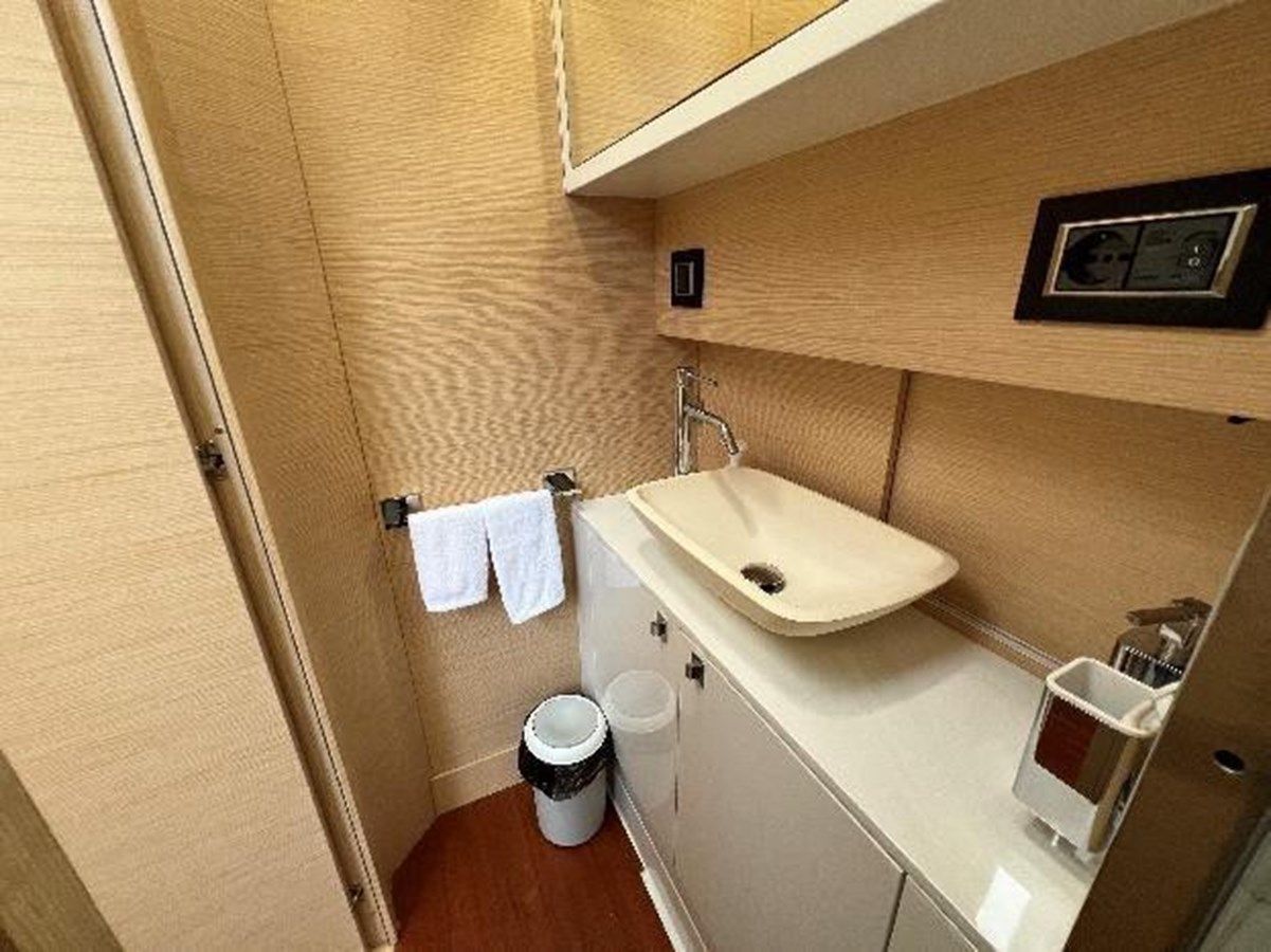 the best price on SACS Strider 15 46