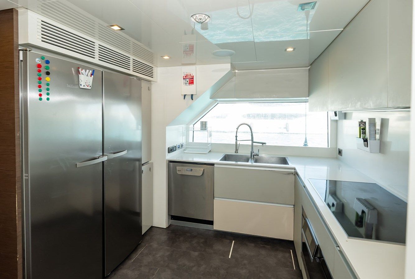 Лучшая цена на WILLPOWER Navetta 37