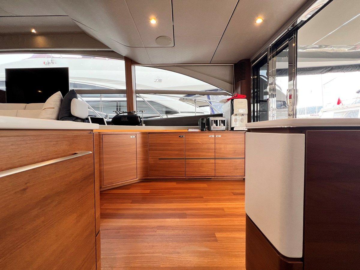 F55 - PRINCESS yacht sale