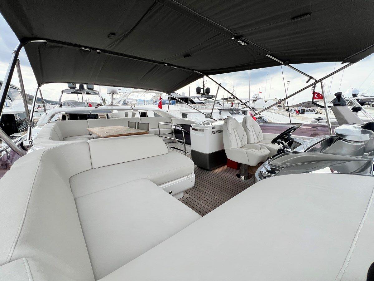 Buy a F55 at Shestakov Yacht Sales