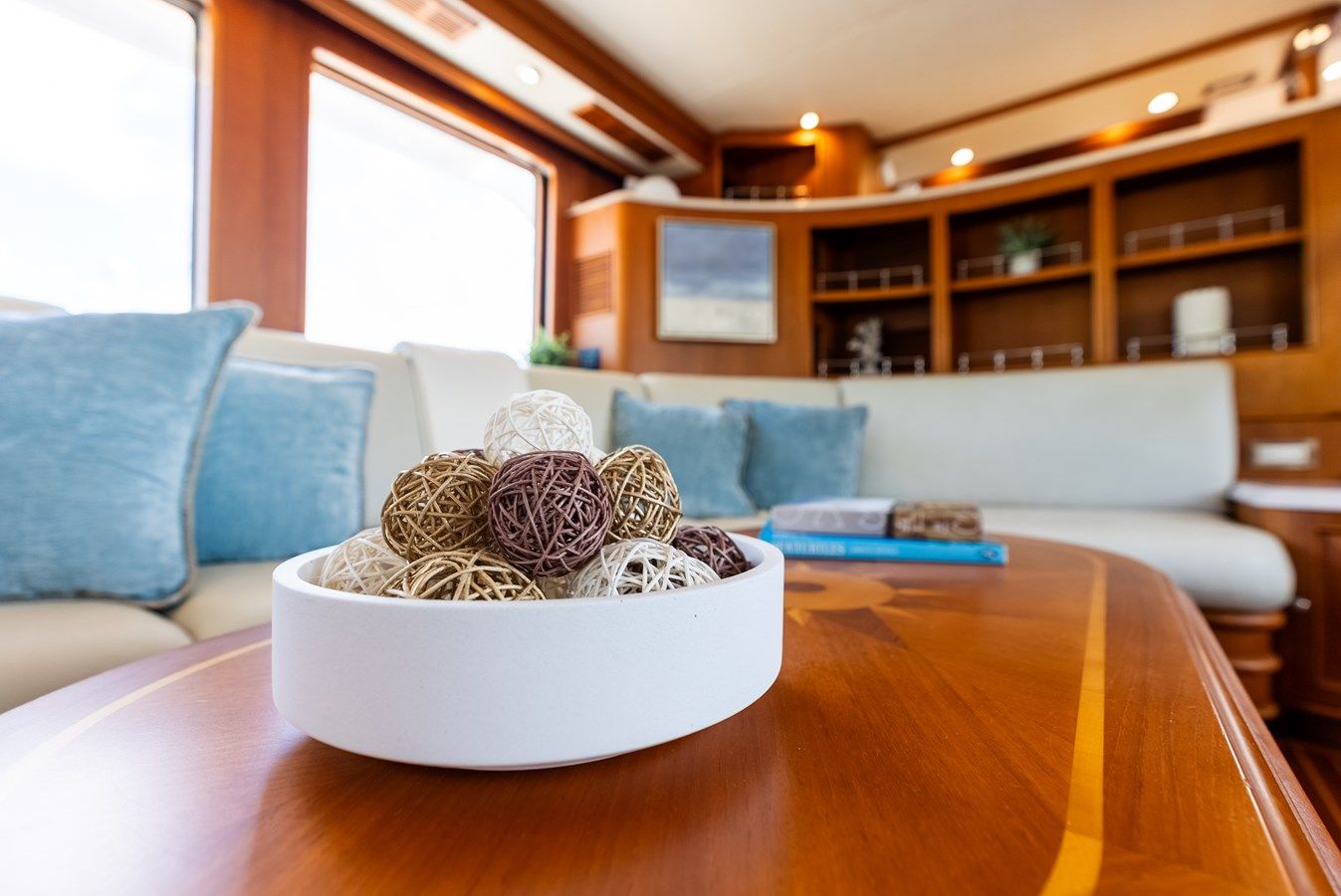 Buy a El Legado 2005 at Shestakov Yacht Sales