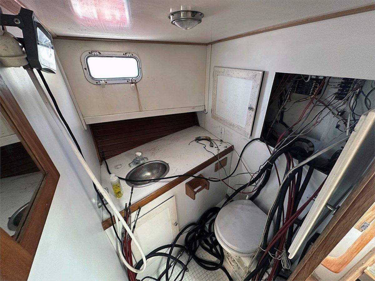 Купить 37' MDI 1991 37 1991