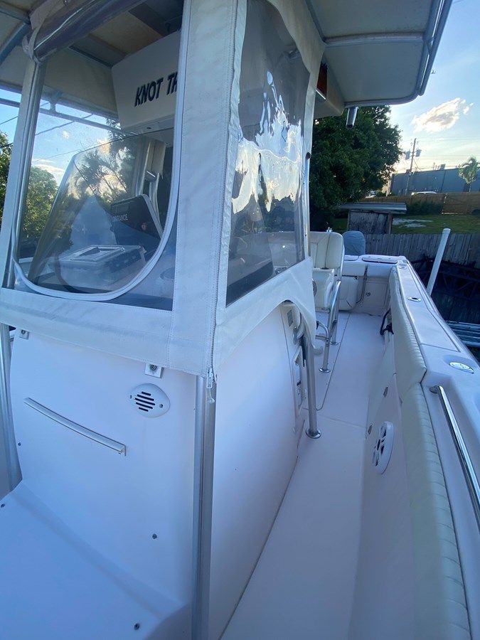 Buy a knot the usual 2007 at Shestakov Yacht Sales