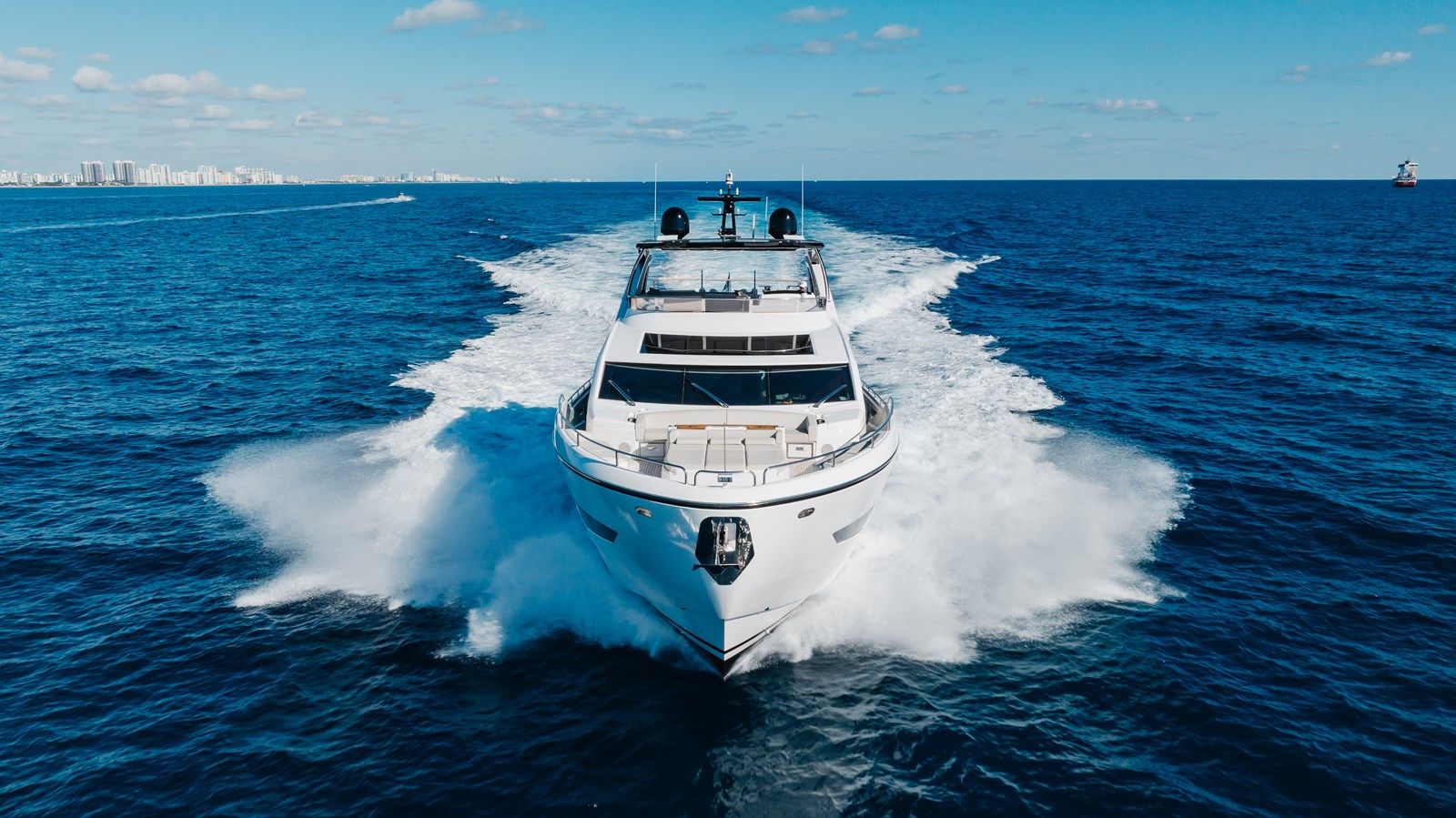 best yacht sales deals WHITE STAR - Sunseeker