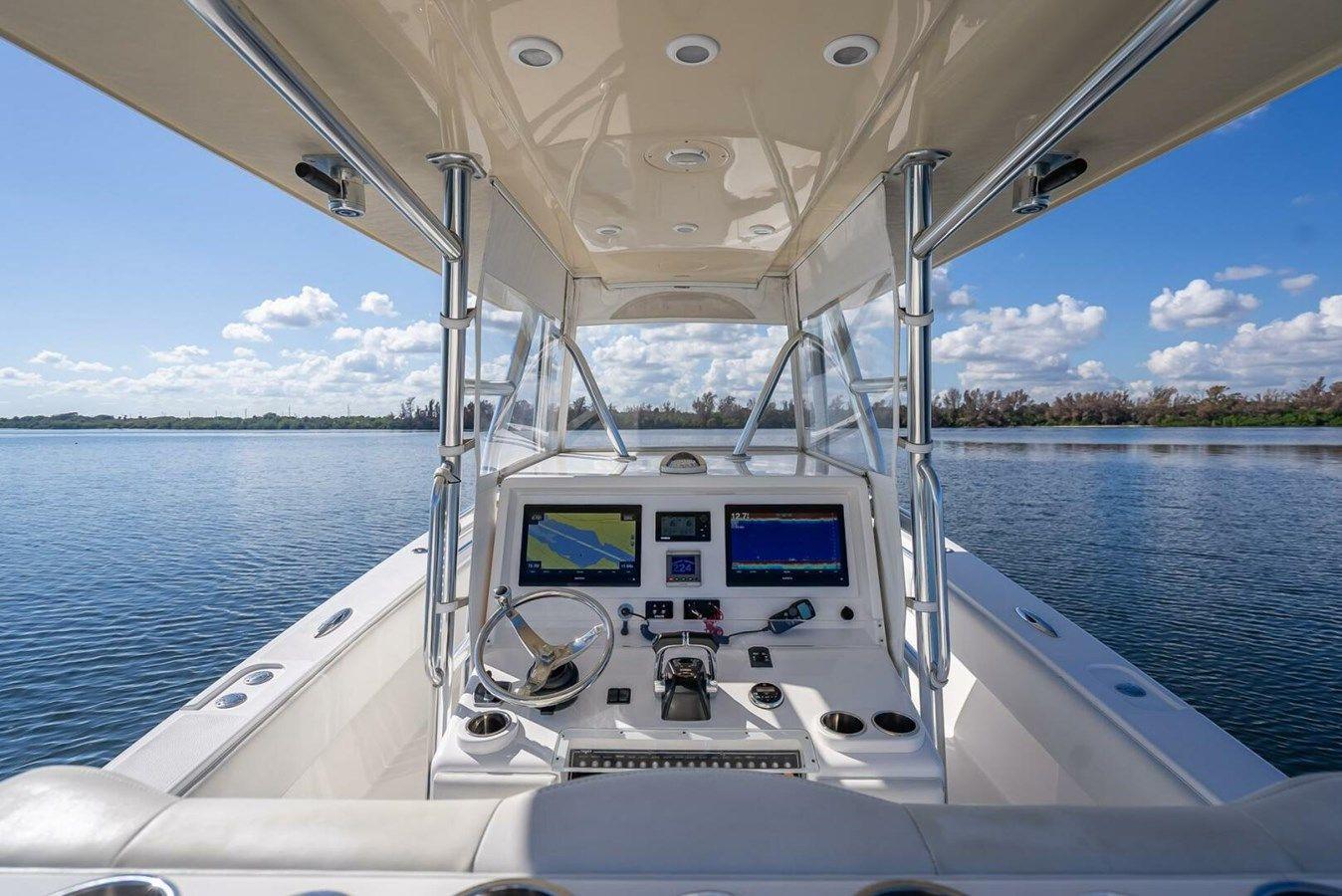 Buy a yacht Invincible - INVINCIBLE