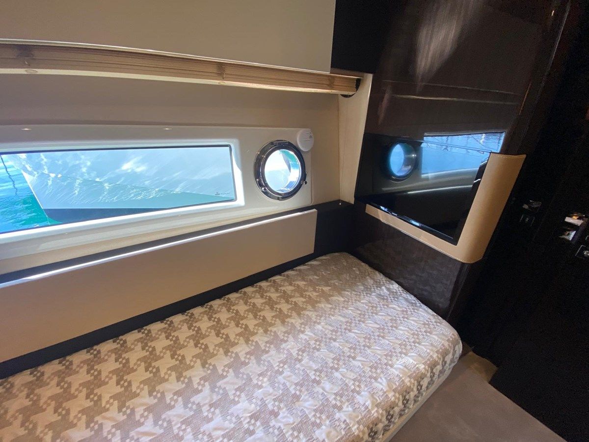 best yacht sales deals 10009846 2016