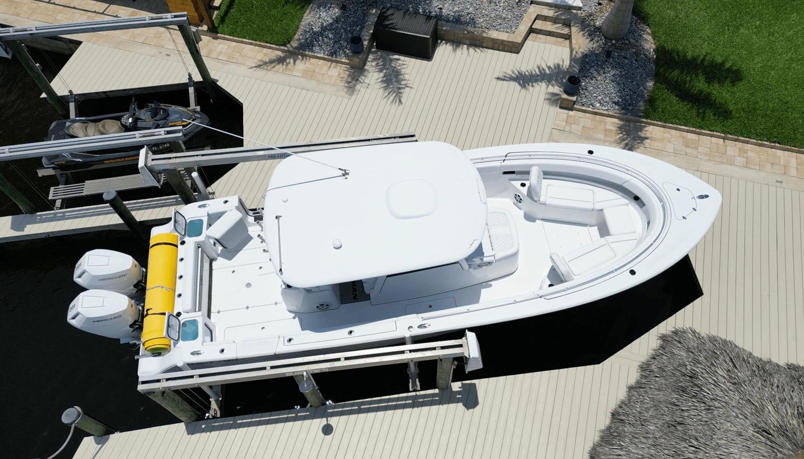 Buy a Lunasea 322 Open at Shestakov Yacht Sales