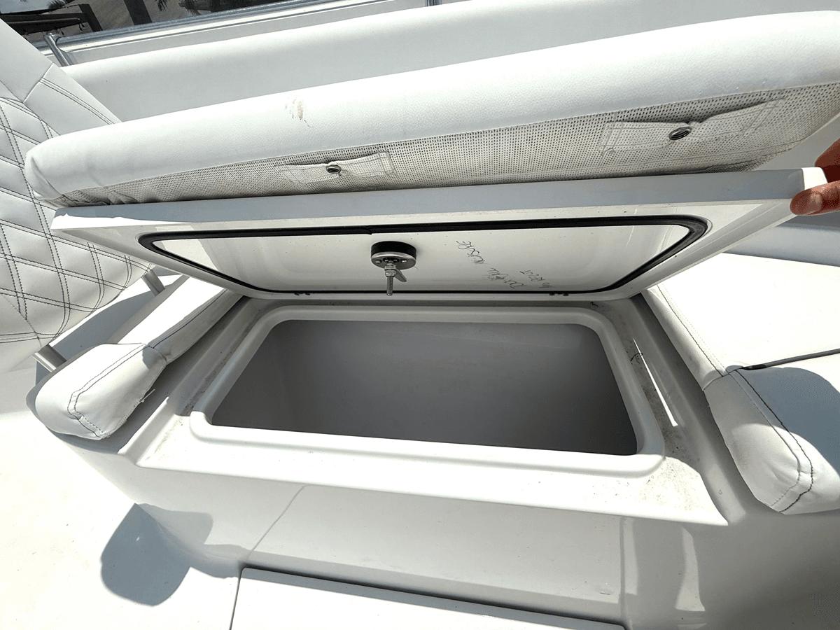 Lunasea - SPORTSMAN yacht sale