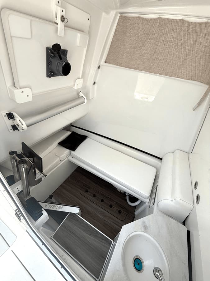 Buy a yacht Lunasea 2024