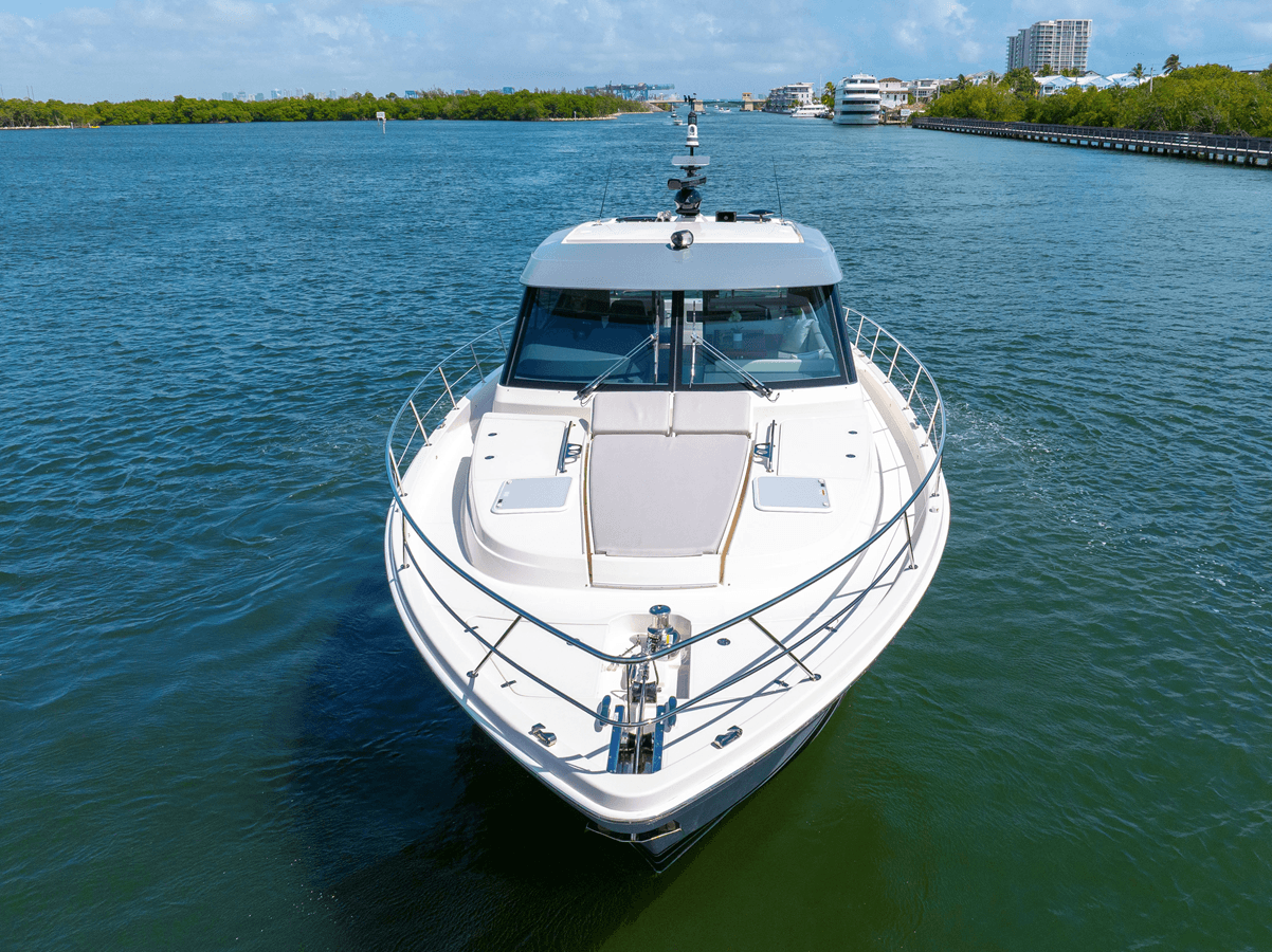 best yacht sales deals 505 SUV 505 SUV