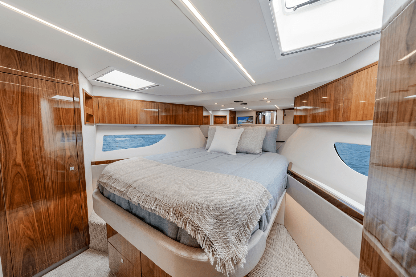 Buy a 505 SUV 2026 at Shestakov Yacht Sales