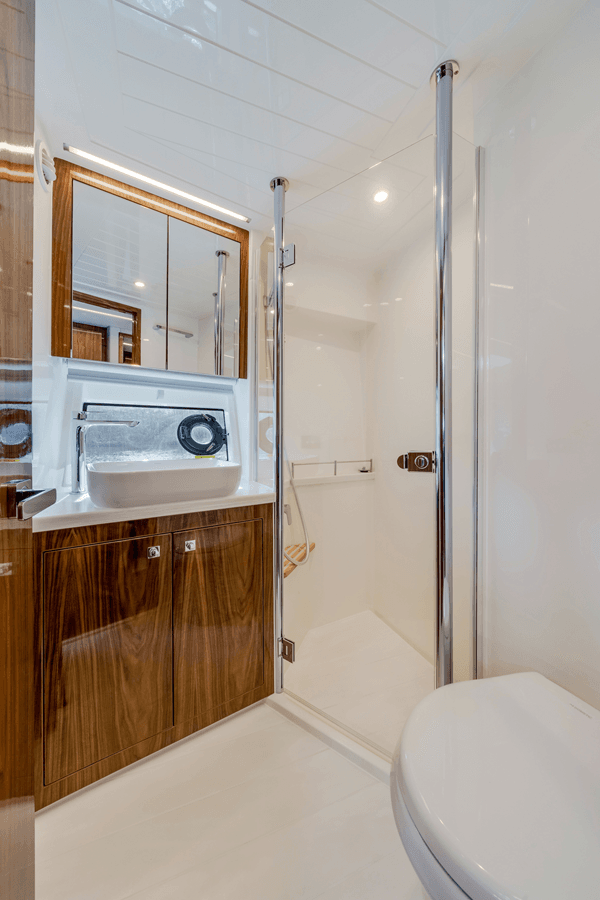 best yacht sales deals 505 SUV - Riviera