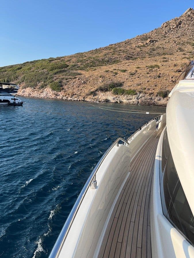 WHITE SWAN 960 yacht sale