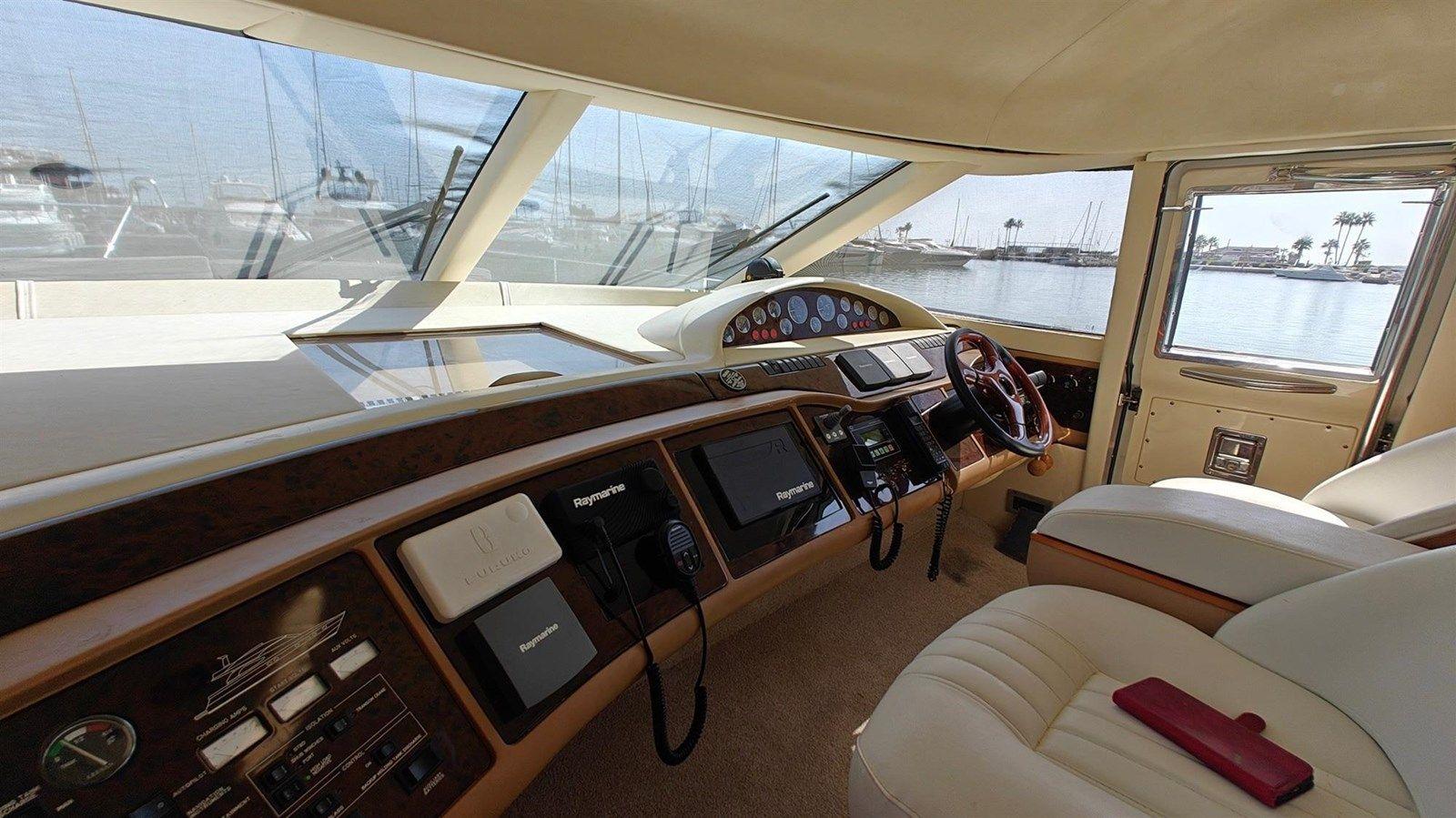 the best price on Princess 65 Flybridge 68