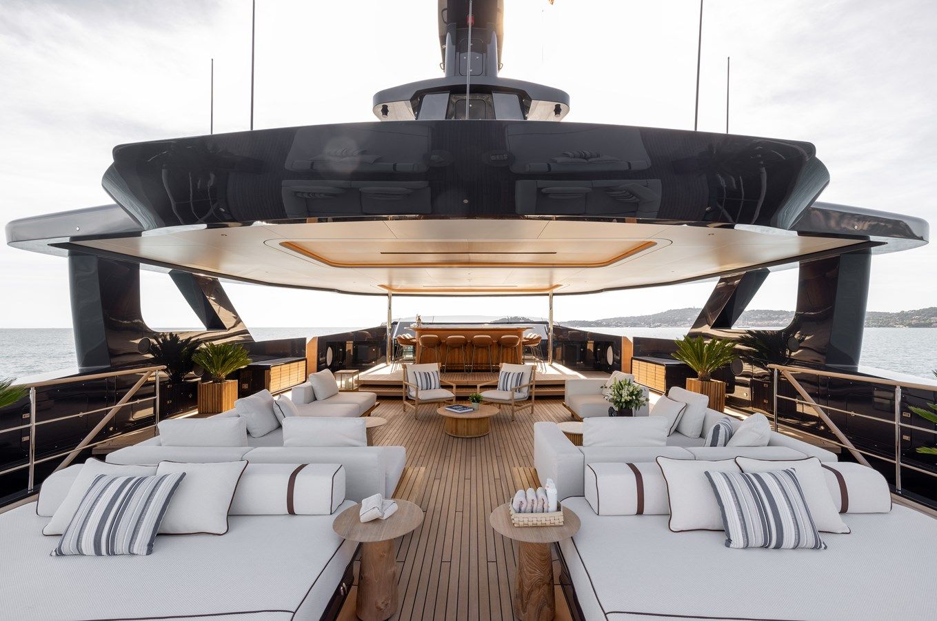 the best price on SEAWOLF X SEACAT 40