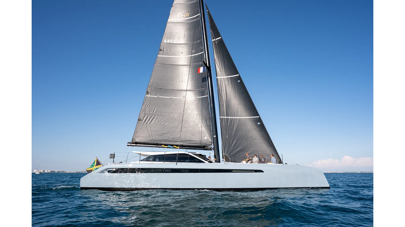 Лучшая цена на GUNBOAT 68