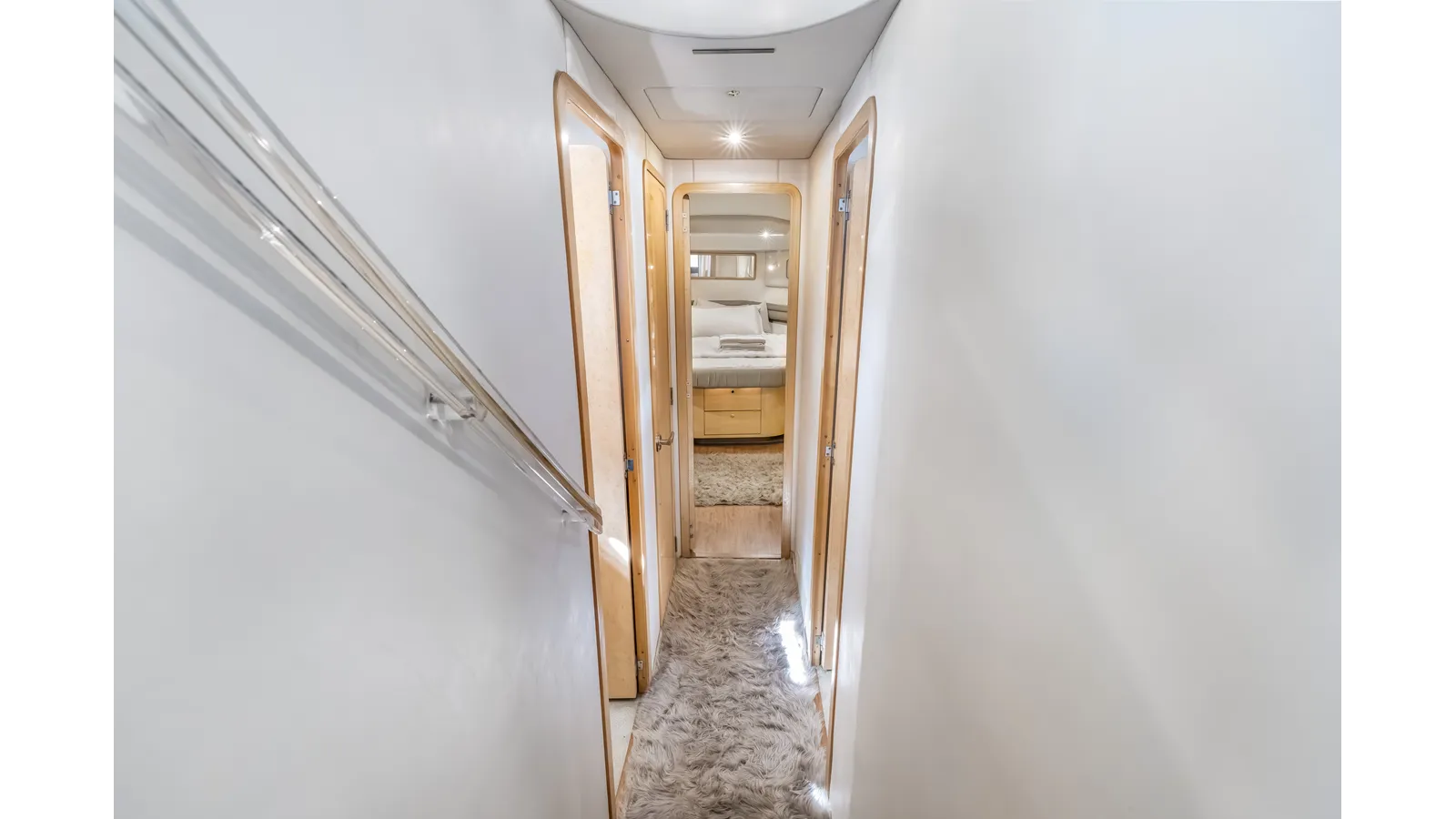 the best price on AQUA 1998