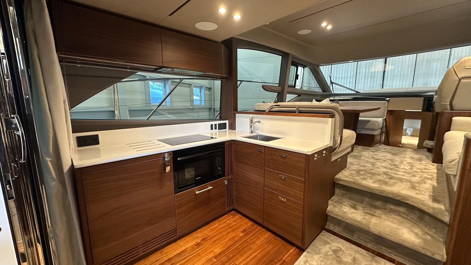 the best price on PRINCESS F50 (F50199) 51