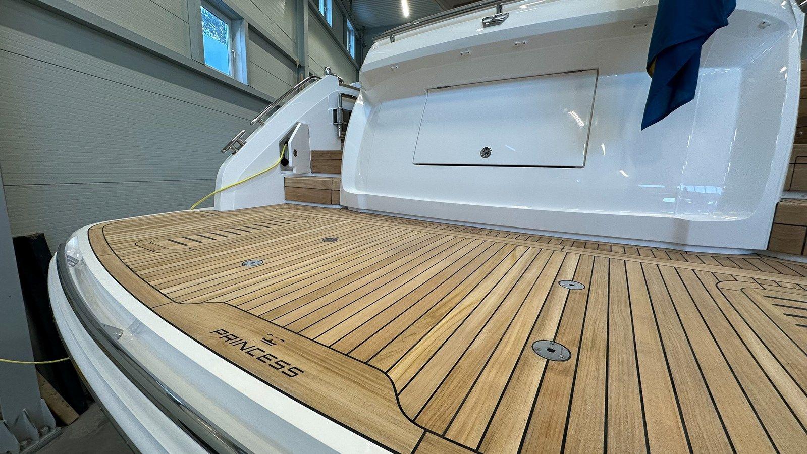 Купить яхту PRINCESS F50 (F50199) - PRINCESS в Shestakov Yacht Sales