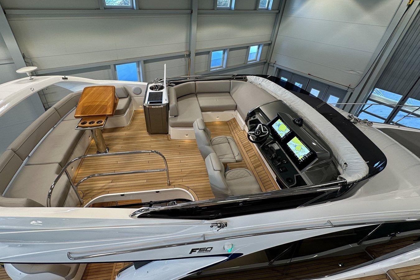 Купить яхту PRINCESS F50 (F50199) 51 в Shestakov Yacht Sales