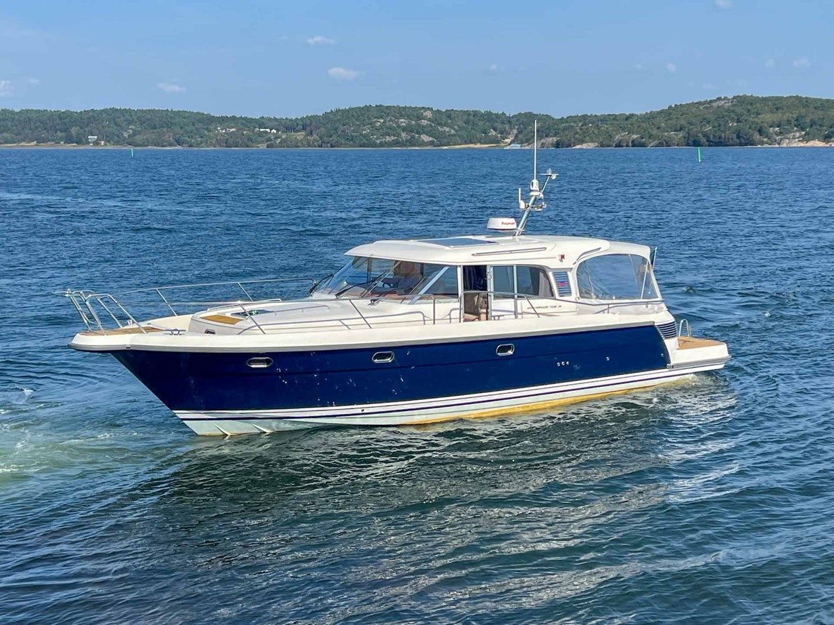 Лучшая цена на NIMBUS 42 NOVA