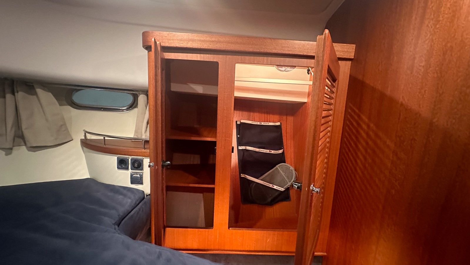 Лучшая цена на NIMBUS 42 NOVA 2008