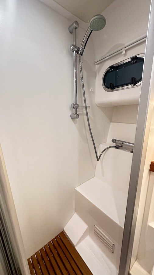 Лучшая цена на NIMBUS 42 NOVA 43