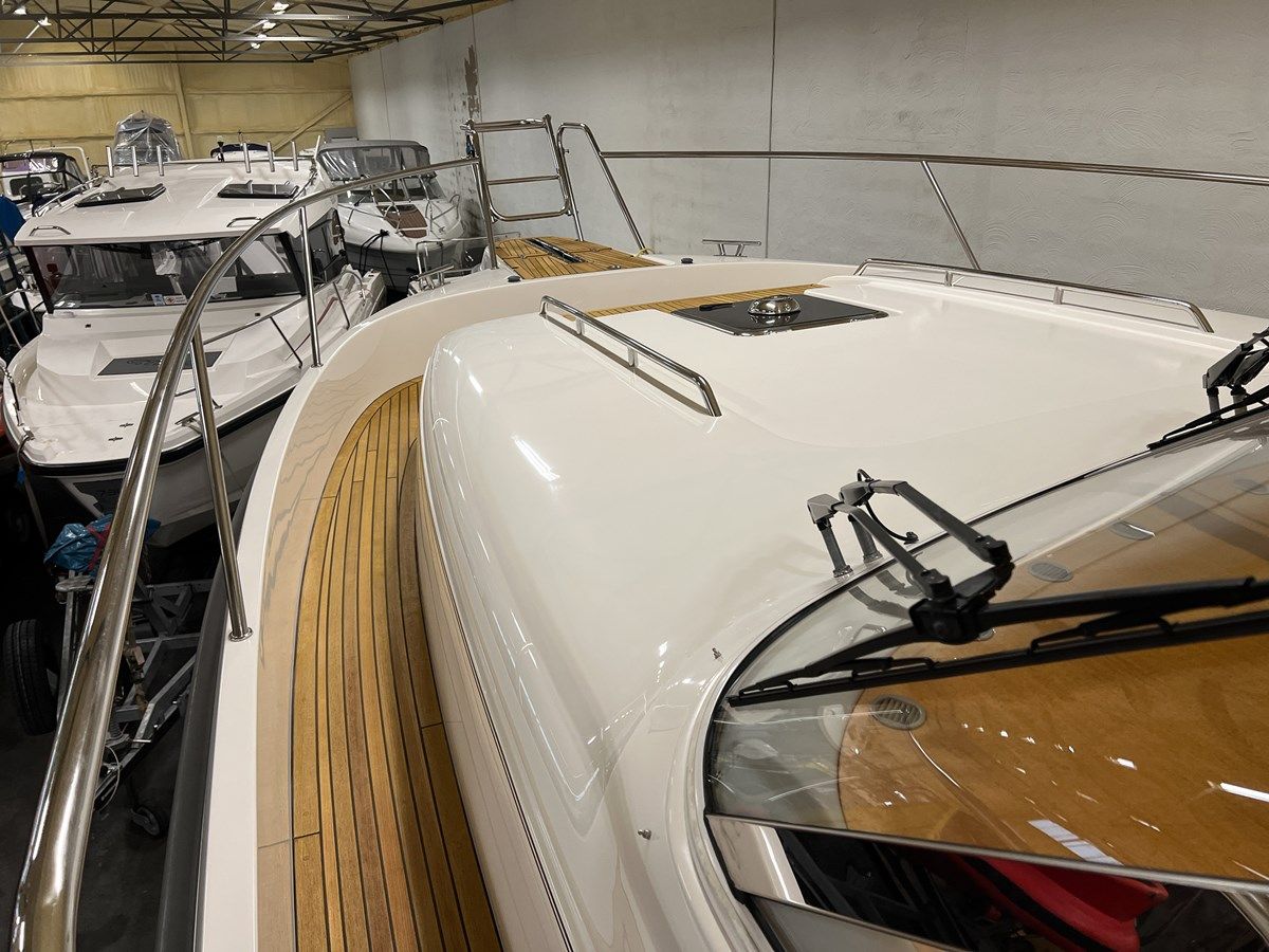 Стоимость яхты NIMBUS 42 NOVA 43