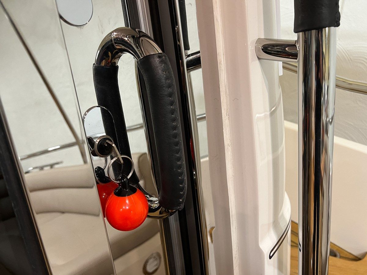 Купить яхту NIMBUS 42 NOVA 43 в Shestakov Yacht Sales