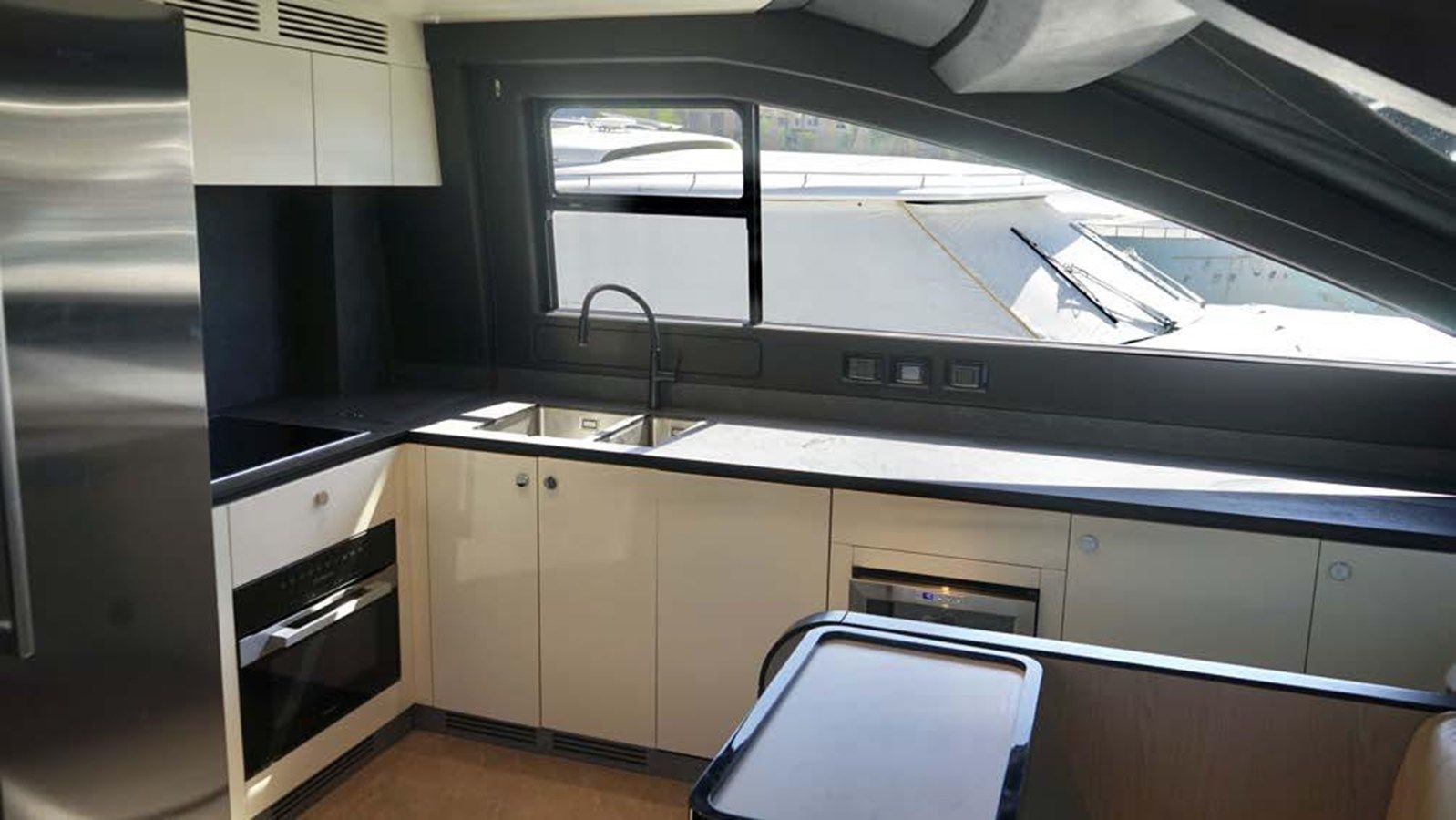 Купить яхту KOKO 78 FLY в Shestakov Yacht Sales