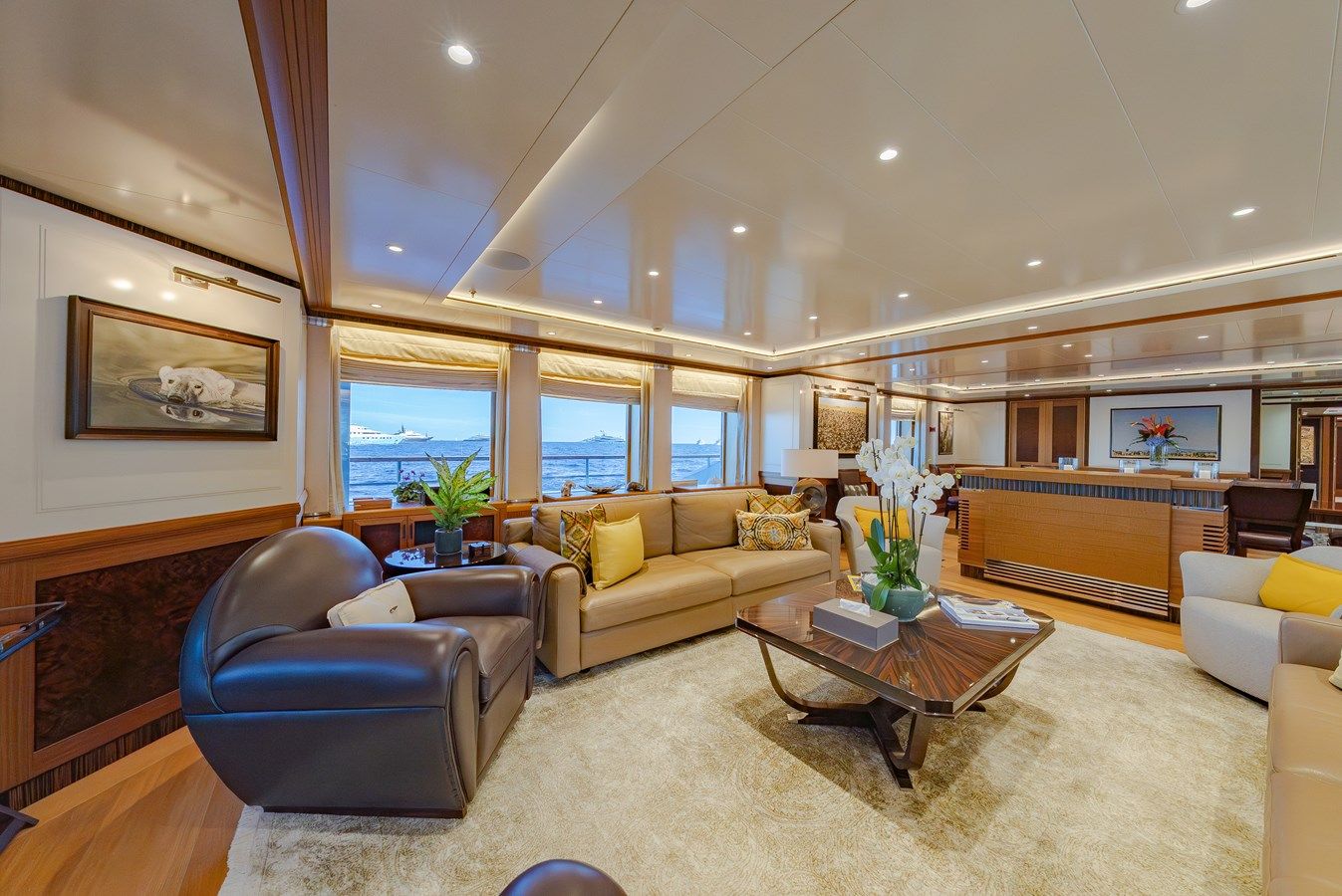 Купить яхту LATITUDE Custom Tri-Deck в Shestakov Yacht Sales