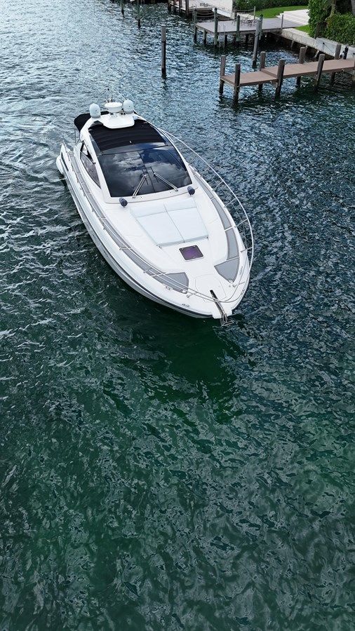 the best price on Azimut Atlantis 52