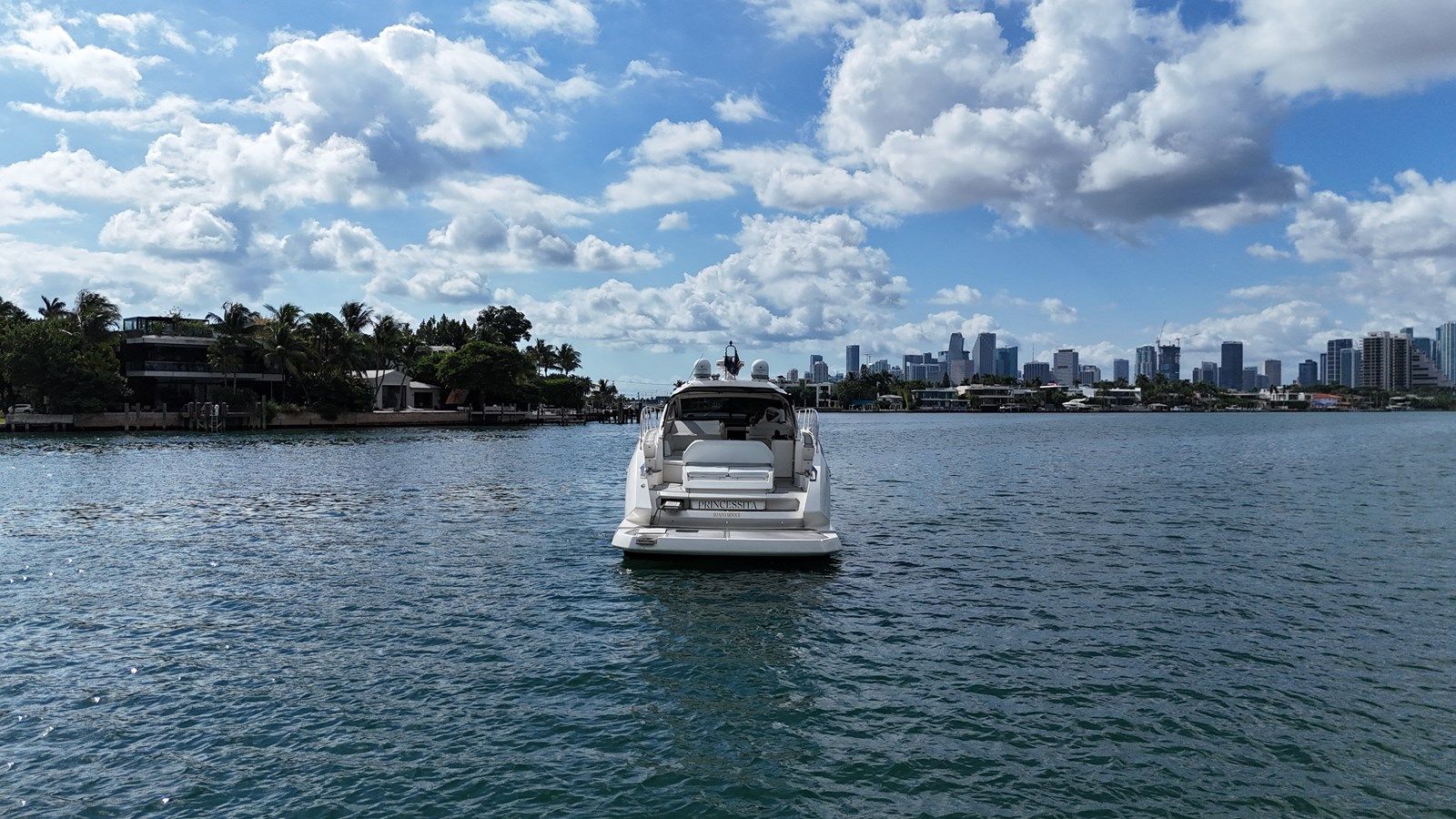 the best price on Azimut Atlantis Atlantis