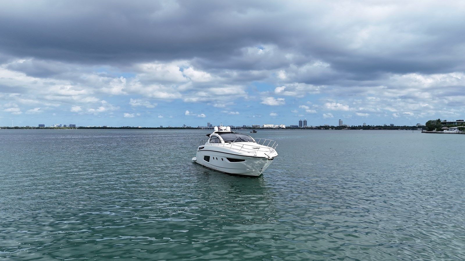 Azimut Atlantis 2014