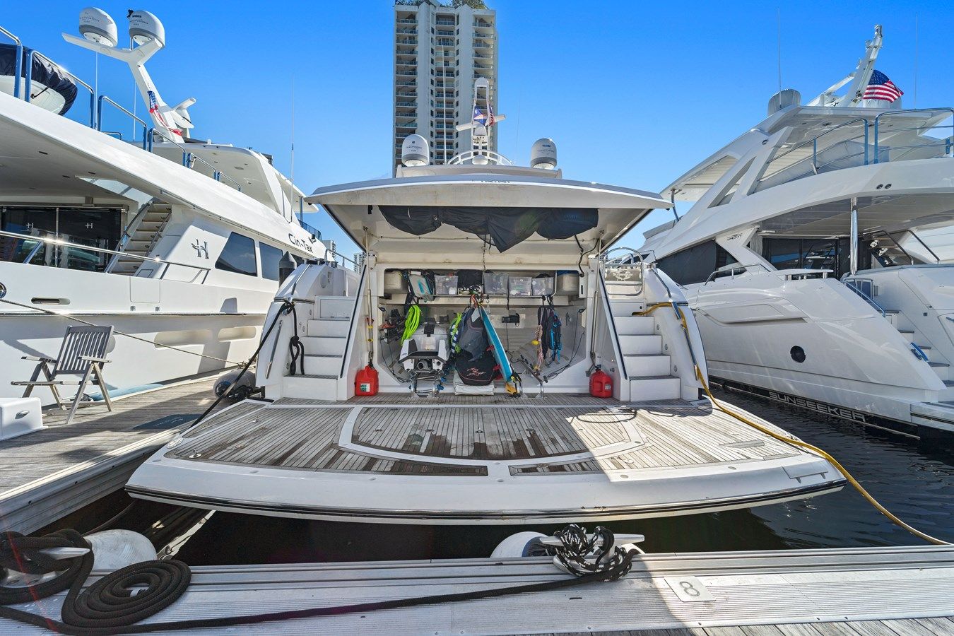 Купить яхту GBXSK84PRD13 в Shestakov Yacht Sales