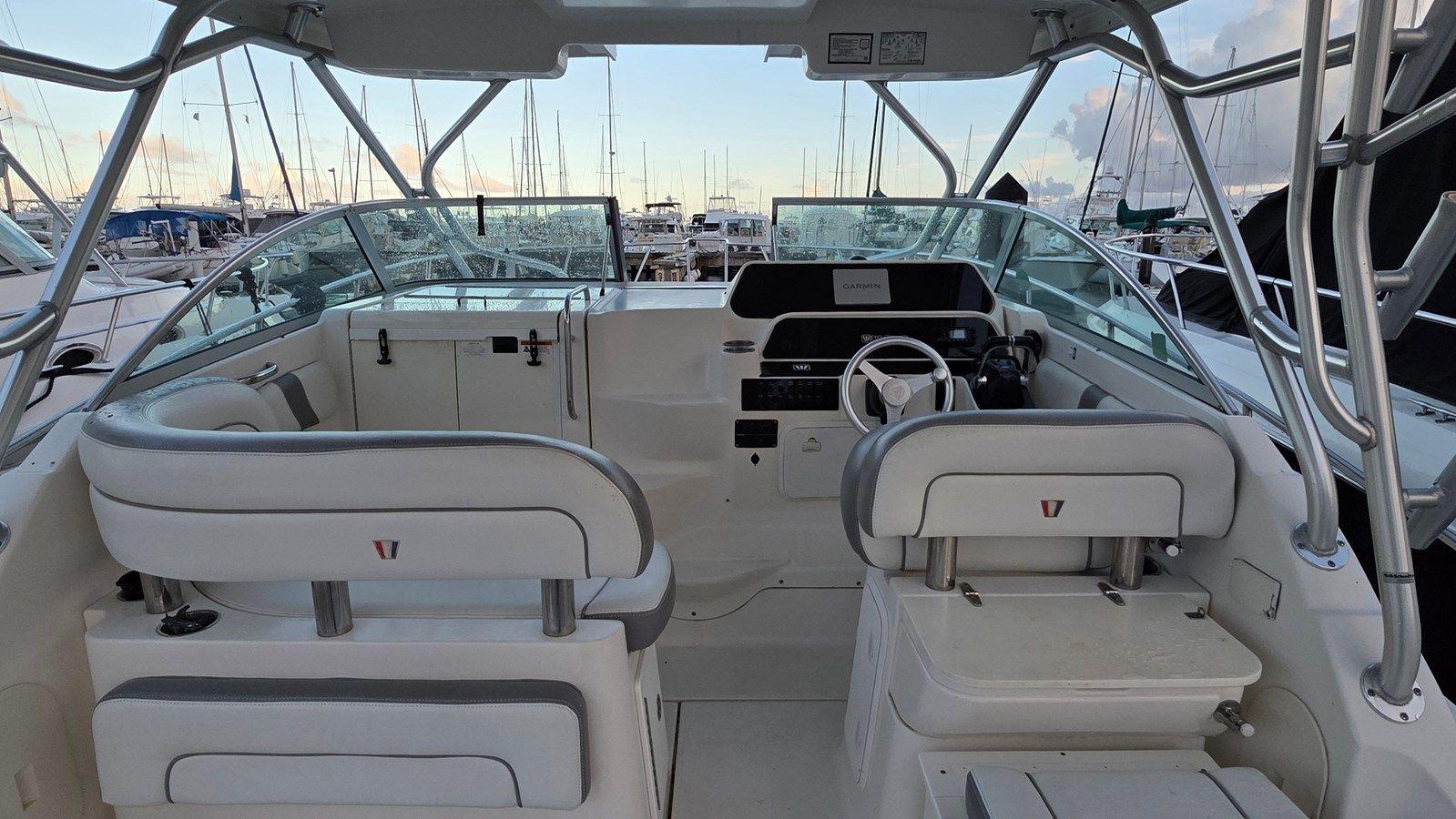 Buy a Deya-Vu 290 Coastal at Shestakov Yacht Sales