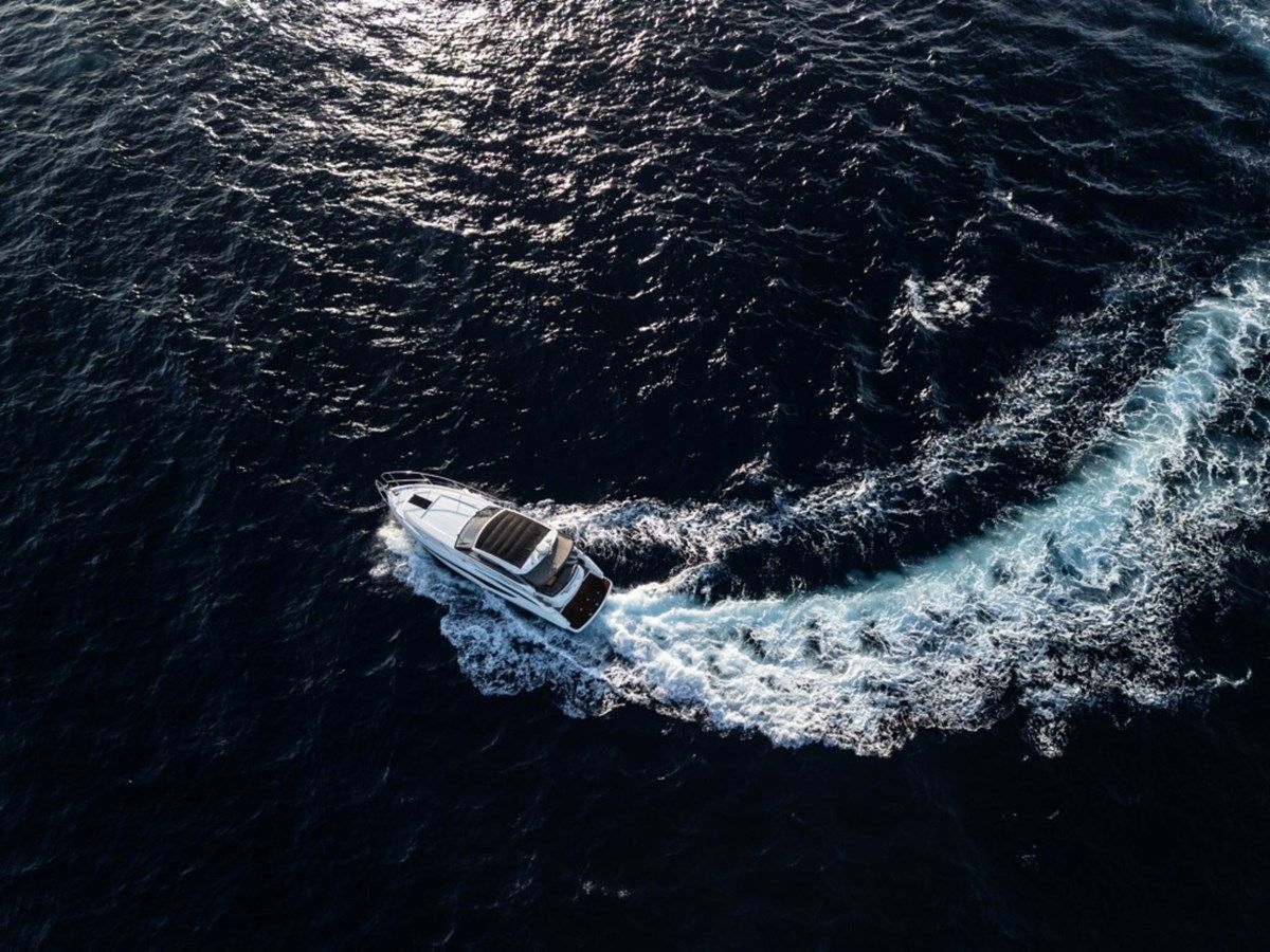 Лучшая цена на Princess V40 42