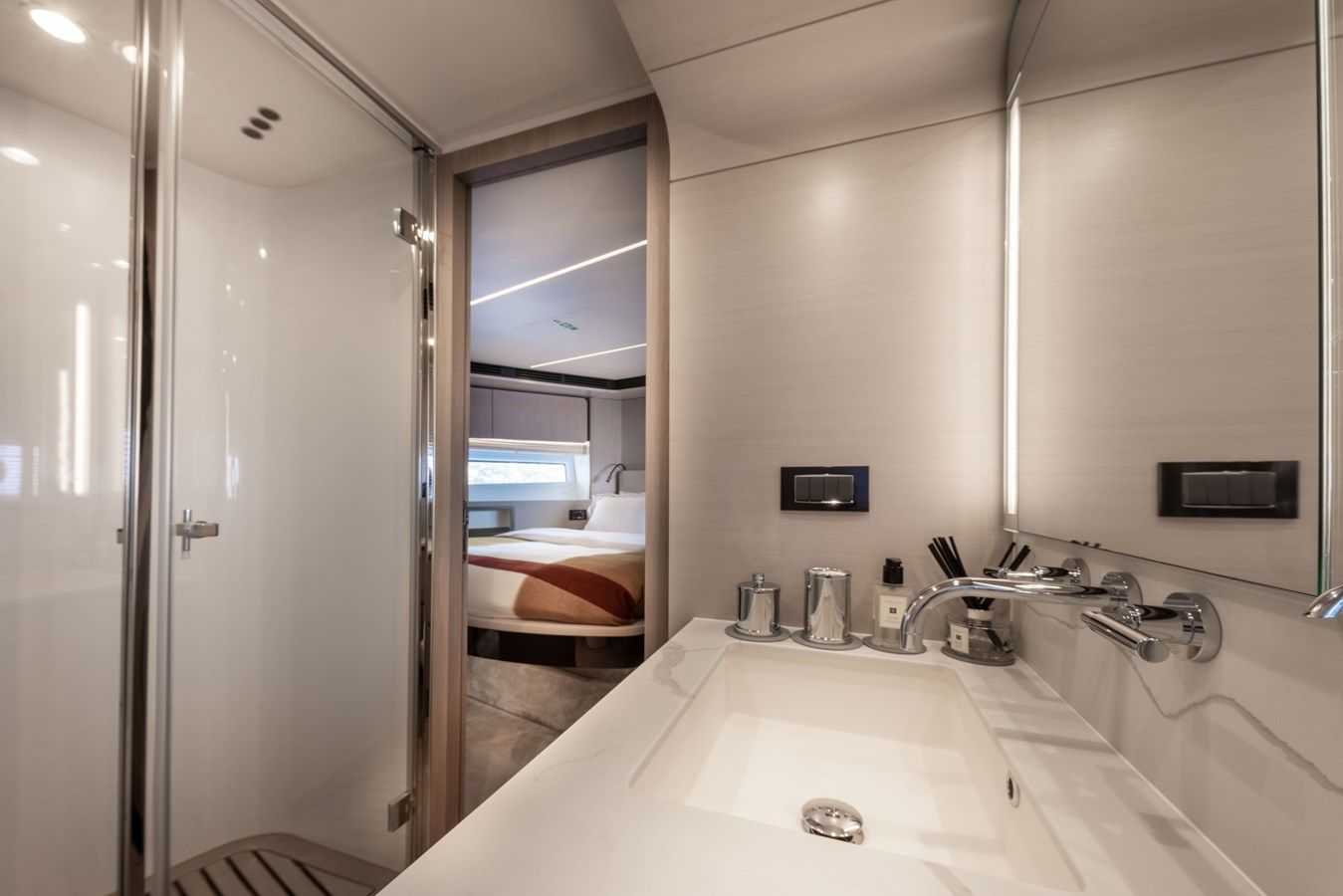 Buy a ATLANTIS at Shestakov Yacht Sales