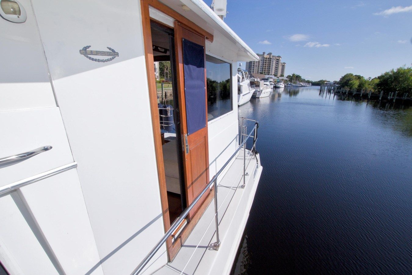 Купить яхту Moonlighter - GULFSTAR в Shestakov Yacht Sales